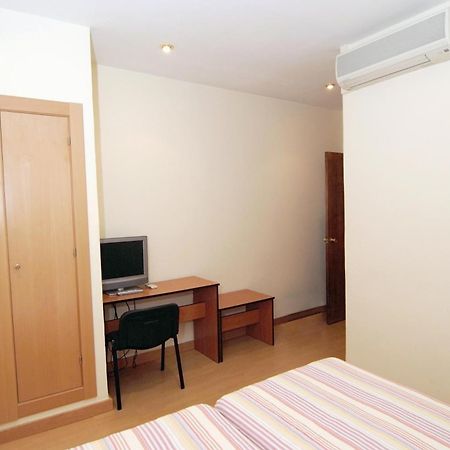 Hostal Cataluna Zaragoza Dış mekan fotoğraf