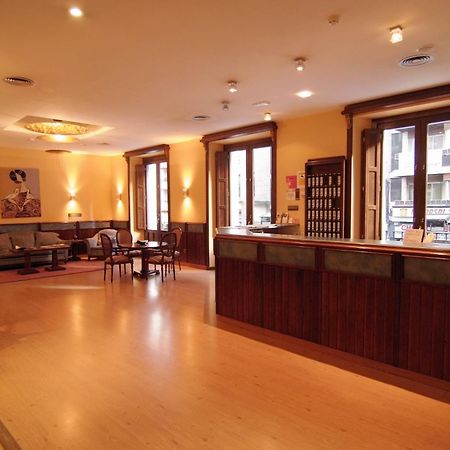 Hostal Cataluna Zaragoza Dış mekan fotoğraf
