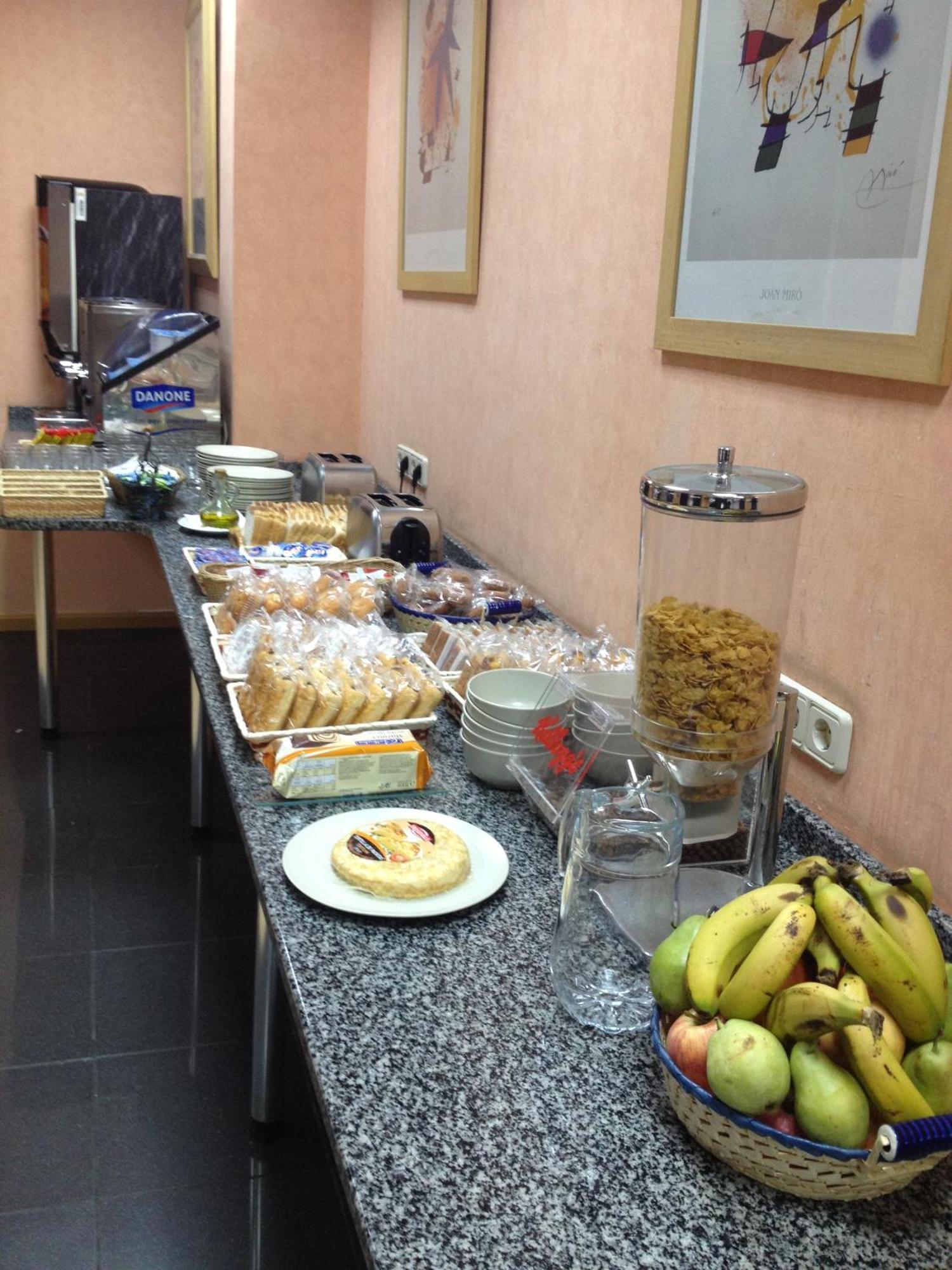 Hostal Cataluna Zaragoza Dış mekan fotoğraf